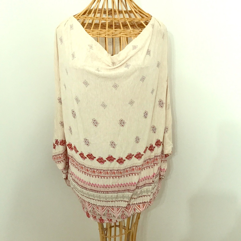 Nurture Poncho Top w/ Sleeves